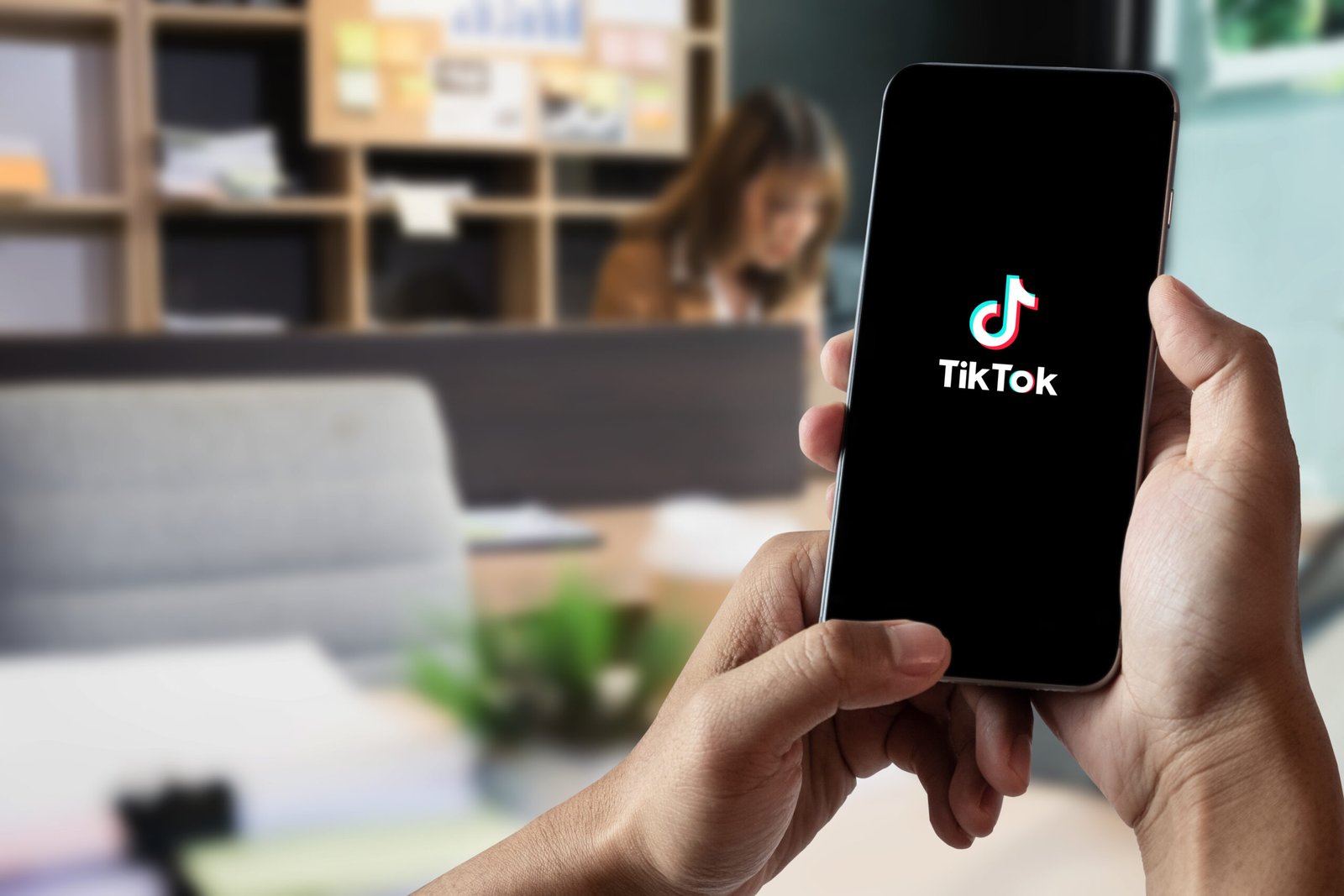 TikTok Shop vale a pena? Prós e contras para quem quer começar